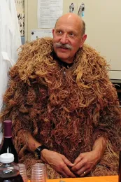 Forensic entomologist Bob Kimsey of the UC Davis Department of Entomology and Nematology faculty. in his grille suit. (Photo by Kathy Keatley Garvey)