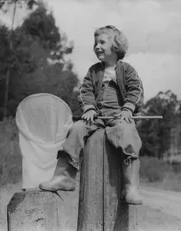 Lynn Siri, now Lynn Kimsey, received her first insect net at age 5.